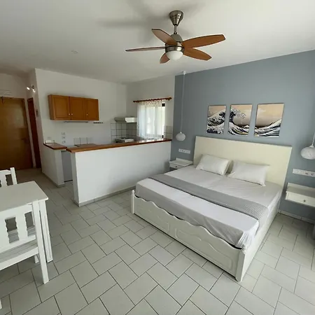 Adult Only - Suzanna Apart Otel 2*