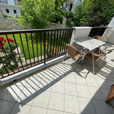 Adult Only - Suzanna 4* Achladies (Skiathos)