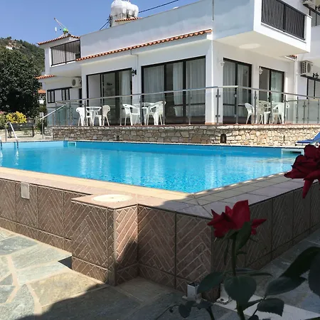 Adult Only - Suzanna 4* Achladies (Skiathos)