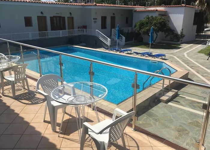 Adult Only - Suzanna 4* Achladies (Skiathos)