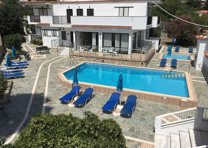 Adult Only - Suzanna 4*