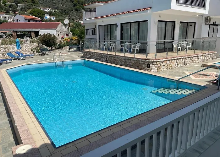 Adult Only - Suzanna 4* Achladies (Skiathos)