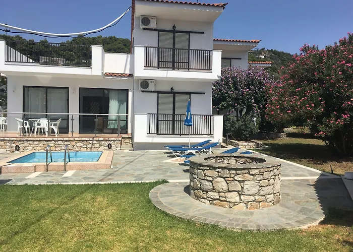 Adult Only - Suzanna 4* Achladies (Skiathos)